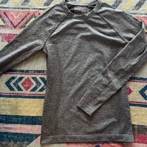 Figs under scrub barely worn no tears or runs